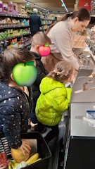 Einkauf Ausflug Vorschulkinder   tn